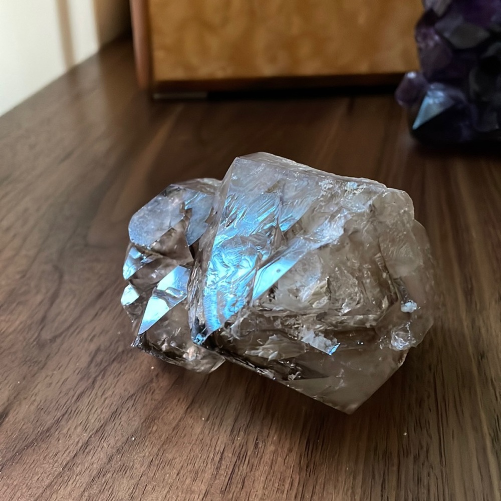 High luster 100% Natural Smoky Elestial Aligator Quartz Cluster with 🌈
